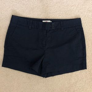 Vineyard Vines navy shorts